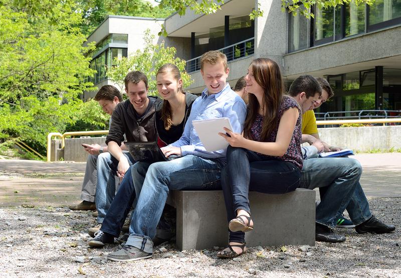 Im aktuellen CHE-Hochschulranking erhielt die Hochschule Karlsruhe wieder Topbewertungen