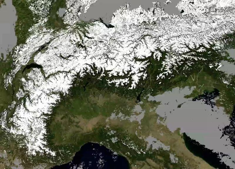 Snow cover in the Alps