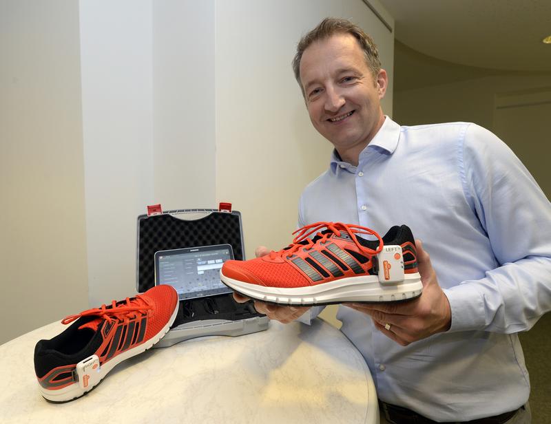 The FAU Open Research Challenge asks researchers to submit a walking-visualization-tool of gait sequences based on given inertial sensor-based gait recordings.
