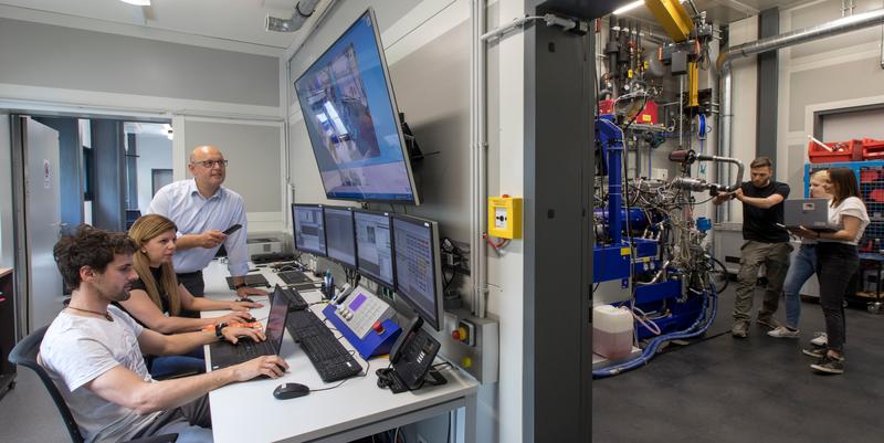 The AVL-TU Graz Transmission Center is one of the best equipped and most advanced centres in the world