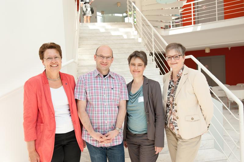 Prof. Astrid Beckmann, Prof. Ulrich Kortenkamp, Prof. Irene Bouw und Prof. Claudia Vorst (v.l.) 