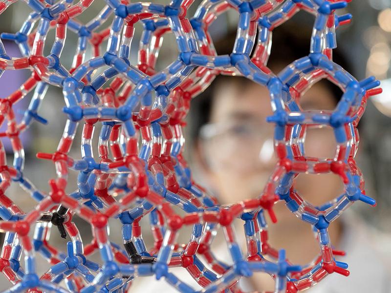 Model of the zeolithe catalyst