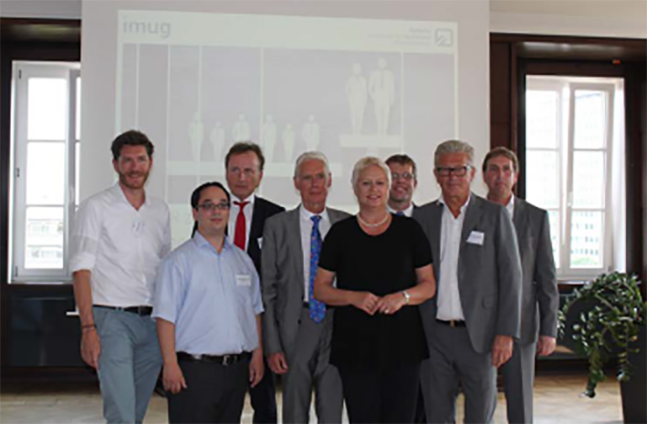 Von links: Lorenz Hansen, Prof. Dr. Nick Lin-Hi, Prof. Dr. Matthias Pierson, Michael Mager, Christiane Hesse, Prof. Dr. Kai Litschen, Dr. Ingo Schoenheit, und Prof. Dr. Dirk Hohm