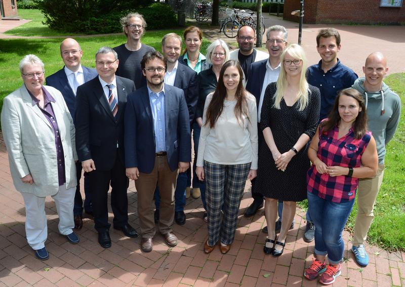 : Große Freude beim Team der Hochschule über den Geldsegen aus Berlin 