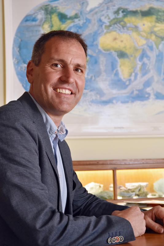Der neue Professor für Angewandte Geologie der Universität Jena: Prof. Dr. Thorsten Schäfer.