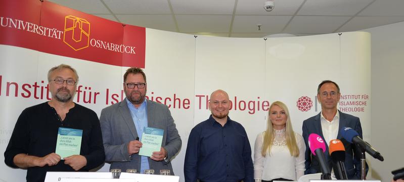 Eine Forschungsgruppe der Universitäten Osnabrück und Bielefeld stellte ersten empirischen Untersuchungen zur salafistischen Jugendszene vor.