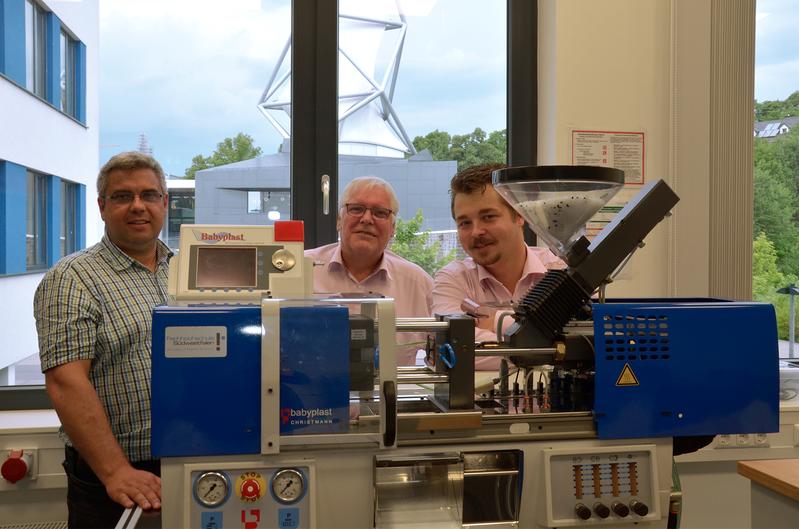 v.l.n.r. Roland Winkel vom WI:SWF, Projektleiter Prof. Dr. Ulrich Lichius und FH-Mitarbeiter Dominik Schindler