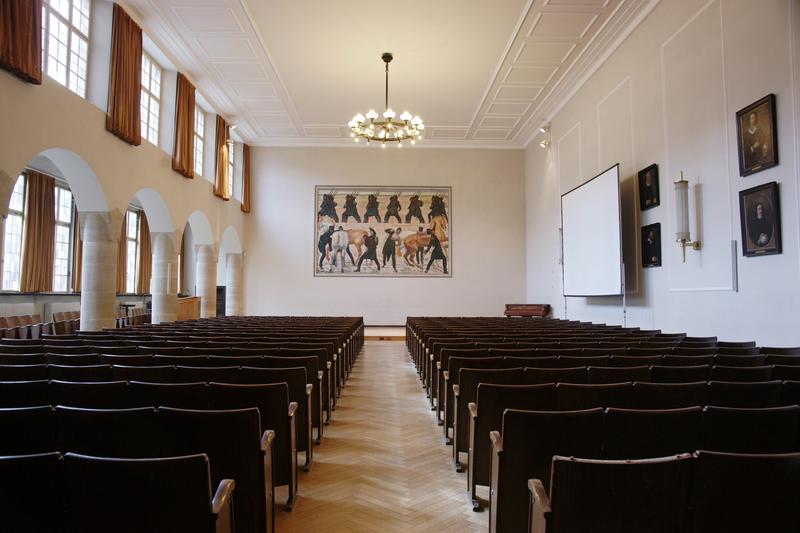 In der Aula der Universität Jena hat das Gemälde "Auszug deutscher Studenten in den Freiheitskrieg von 1813" von Ferdinand Hodler (1853-1918) seit 1950 seinen Platz.