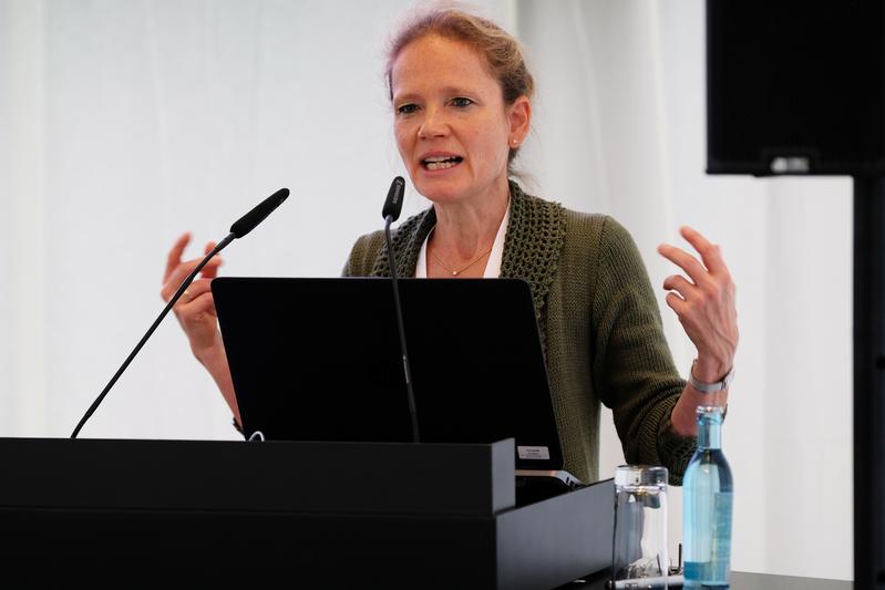 "Parkinsontherapie ist immer individuell", betont Prof. Daniela Berg aus Kiel beim DGN-Kongress