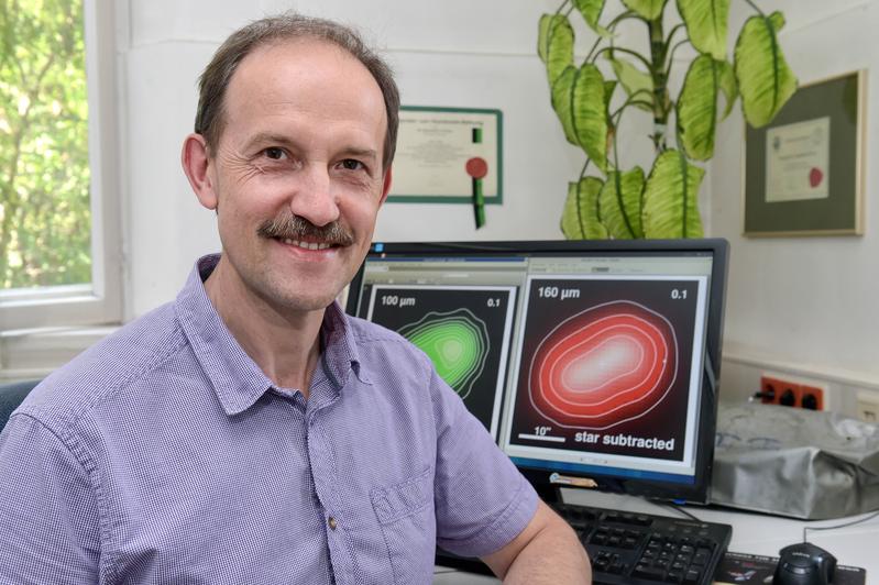 Der Astronom Prof. Dr. Alexander Krivov hat die Fachtagung „Planet Formation and Evolution 2017“ an der Uni Jena organisiert.