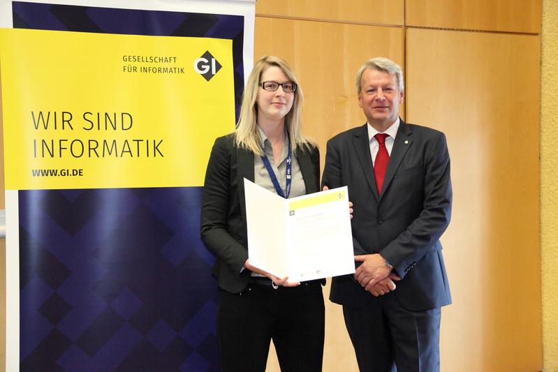 Dissertationspreisträger Stefanie Müller und GI-Präsident Prof. Dr. Peter Liggesmeyer