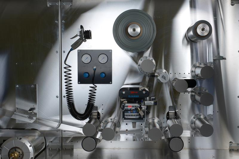 Modulare Rolle-zu-Rolle-Anlage des Fraunhofer IPT