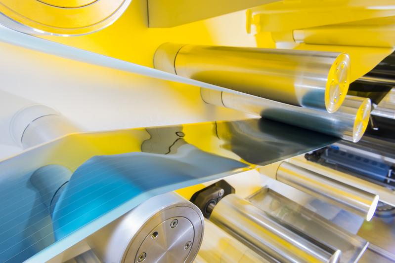 Rolle zu Rolle: Innovatives und effizientes Verfahren zur Produktion von Solarfolie.