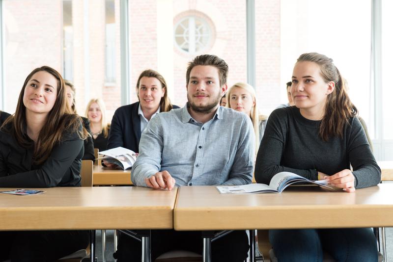 Campusluft schnuppern an der EMBA in Hamburg