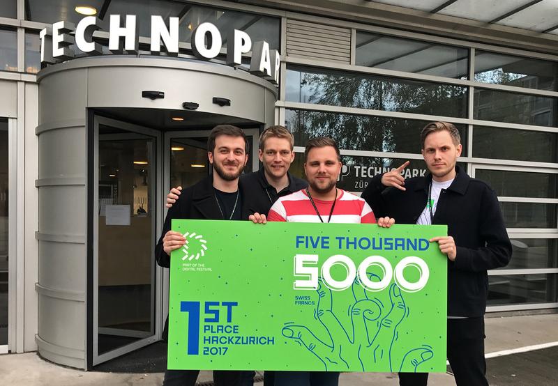 Haben mit dem „HackZurich“ Europas größten Hackathon gewonnen (v. l.): das studentische Team der Hochschule Karlsruhe mit Tobias Oliver Khan, Jan André, Dennis Wehrle und Matt Koslowski
