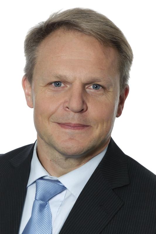 Prof. Dr. Hubert Schelzig, Direktor der Klinik für Gefäß- und Endovaskularchirurgie des Universitätsklinikums Düsseldorf (UKD).