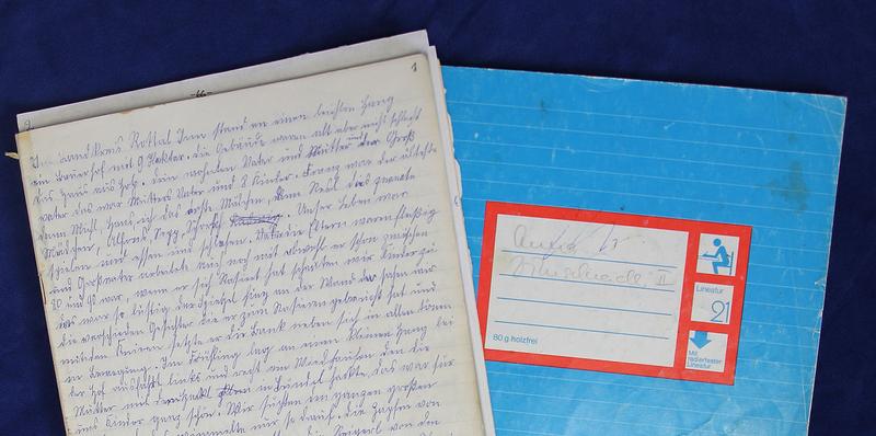 Handschriftliches Manuskript der Autobiografie „Herbstmilch“