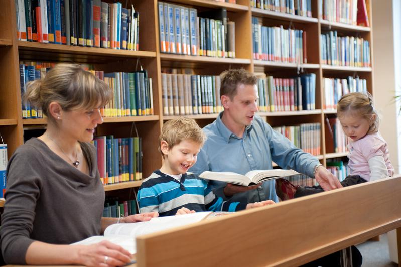 Die Uni Ulm ist für weitere drei Jahre als „familiengerechte Hochschule“ zertifiziert