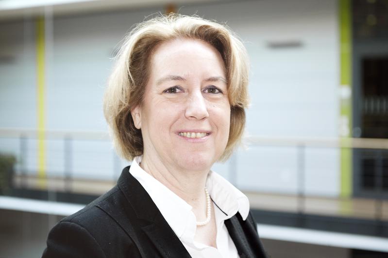 Prof. Ulrike Köhl leitet das Institut für Klinische Immunologie am UKL und das Fraunhofer Institut IZI. 