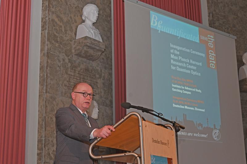 Prof. Dr. Martin Stratmann at the Inauguration ceremony on January 12, 2018