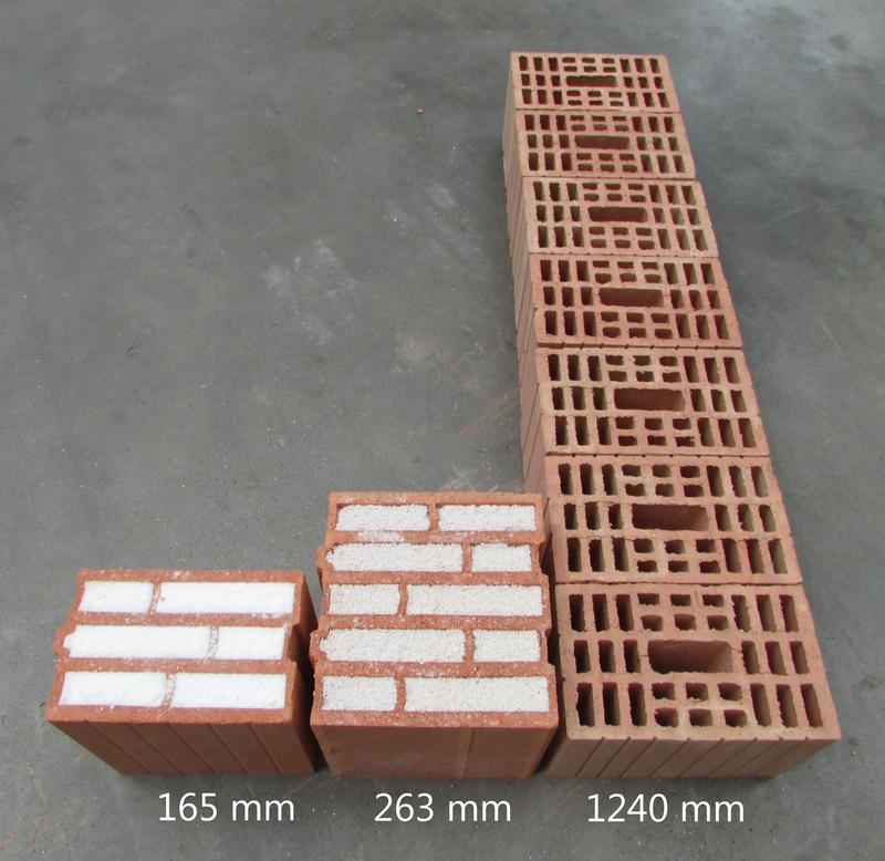 In order to achieve the same insulation values as a 165 mm thick wall of aerobricks, a wall of perlite bricks must be 263 mm thick - and a wall of non-insulating bricks even more than one meter!