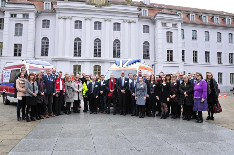 Deutsch-polnischer Auftakt heute in Greifswald - erstmals wurde das EU-Grenzprojekt ausführlich der Öffentlichkeit vorgestellt.