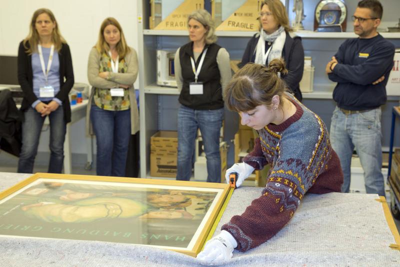 Weiterbildungsveranstaltung von museOn im Zentralen Kunstdepot in Freiburg. Foto: Jürgen Gocke 