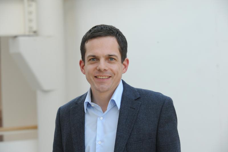 Prof. Dr. Joachim Zweynert