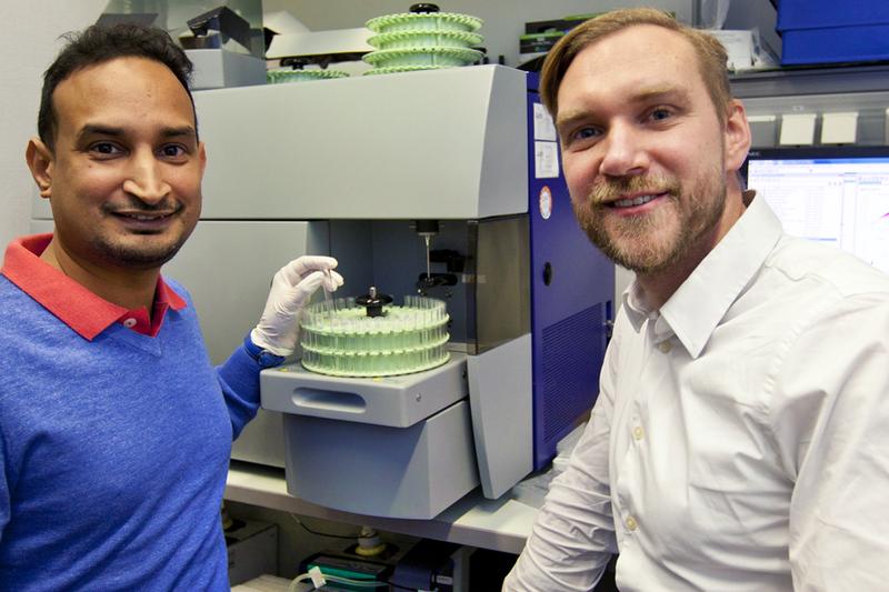 Raj Bhayadia, PhD, und Professor Dr. Jan-Hennig Klusmann (von links).