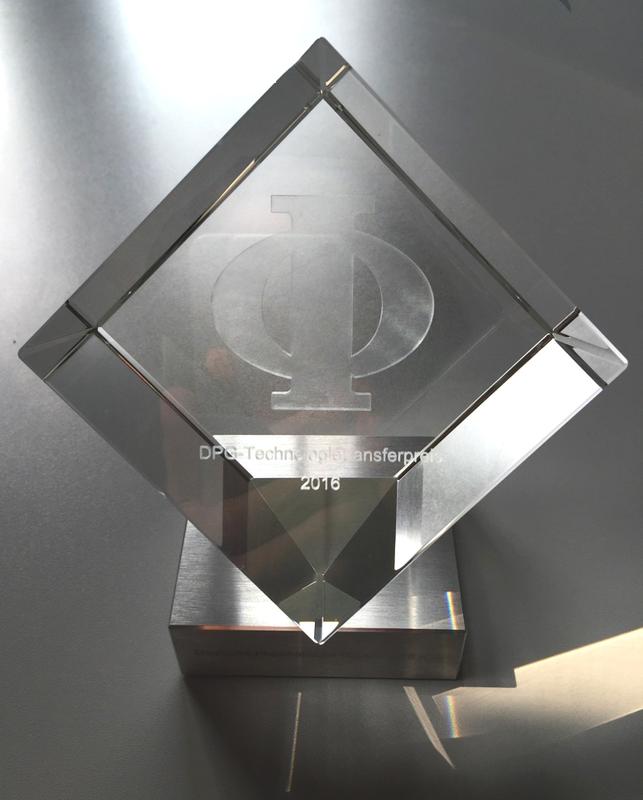 Die DPG vergibt den Technologietransferpreis 2017/2018 an die Nanoscribe GmbH sowie das Institut für Nanotechnologie und das Innovationsmanagement des Karlsruher Instituts für Technologie (KIT)