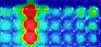 The analysis shows a specific reaction of KRAS mutant cells to the messenger IL-1b in red. Other messengers had no effect (blue).