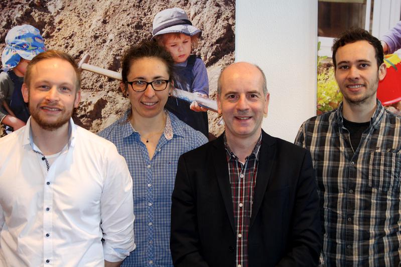 Foto von links: Daniel Fischer, Marina Swat, Prof. Dr. Armin Schneider  und Dr. Andy Schieler.