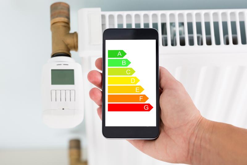 Um energieeffizient zu heizen, achten Sie beim Kauf von Wärmepumpen und anderen Heizgeräten auf die Energieverbrauchskennzeichnung. 