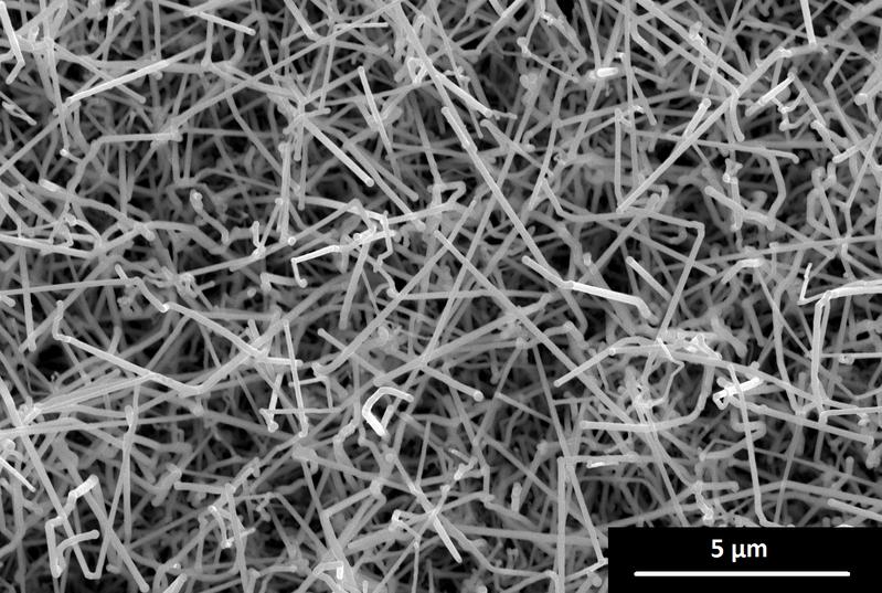 Nanostrukturen aus bisher unmöglichem Material 