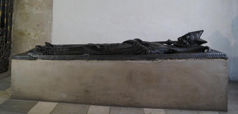"Otto hat mich in Wachs gemacht, Cunrat durch Bronze": Das Grabmal des Wolfhard von Roth im Augsburger Dom.