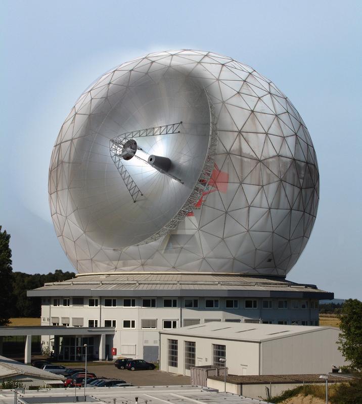 Das Welraumbeobachtungsradar TIRA des Fraunhofer-Instituts für Hochfrequenzphysik und Radartechnik FHR in Wachtberg bei Bonn.