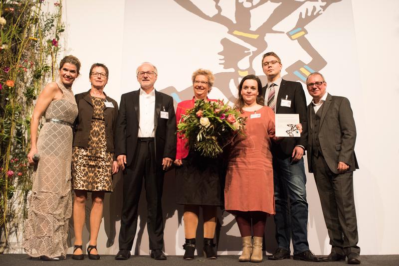 Preisübergabe 2. Platz Fairtrade-Award in der Kategorie Zivilgesellschaft
