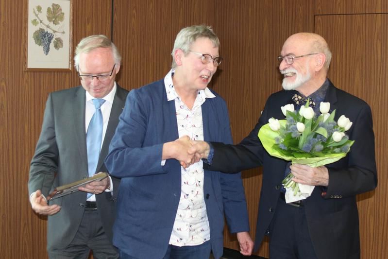 Prof. Eva Zyprian (JKI) erhält Peter Morio-Preis 2018 (li: Prof. Dr. R. Töpfer, Geschäftsführ. Vors. GFF, re: Prof. Dr. R. Blaich (1. Vors. GFF)