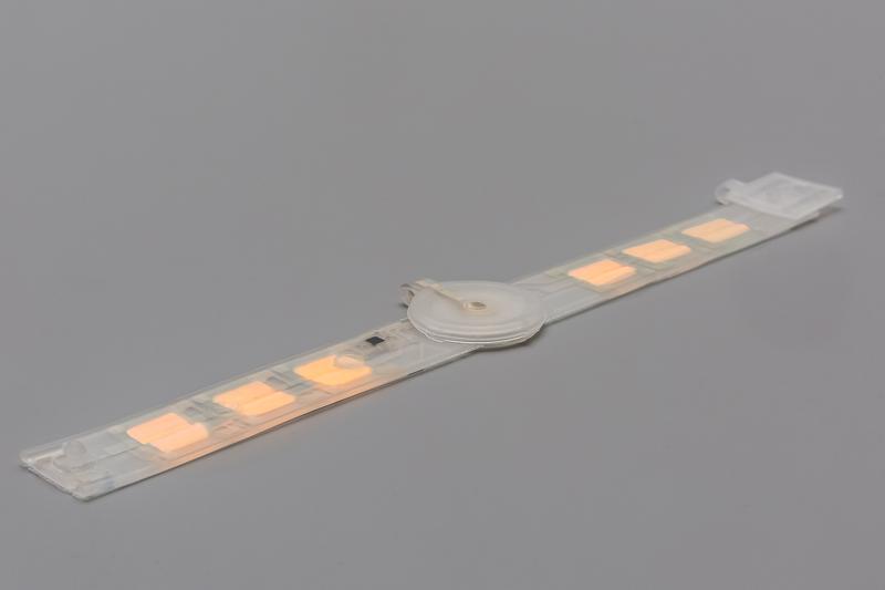 Armband mit flexiblen OLED © LYTEUS