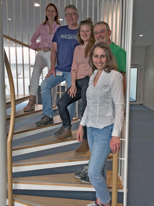 Forscherteam Dipl.-Psych. Ewelina K. Wardzinski, Dr. Uwe H. Melchert, Alina Kistenmacher, M.Sc., Kai Duysen, Prof. Dr. Kerstin Oltmanns (von vorn nach hinten)