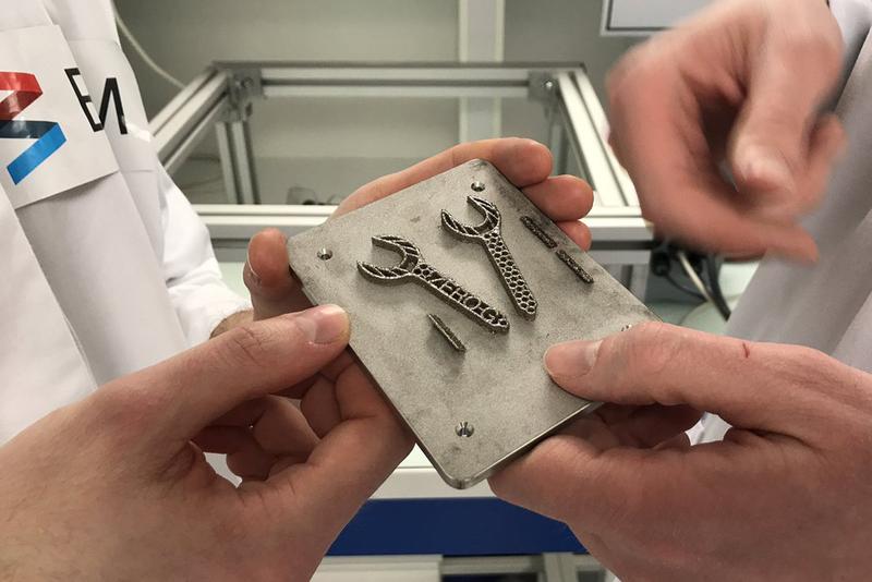 That's how it looks like: The first ever in zeroG printed spanner made of metallic powder Source: BAM, Section Corporate Communications