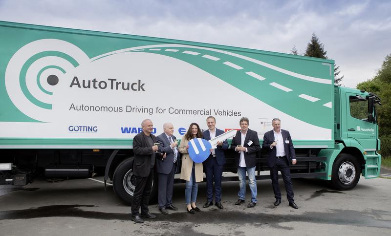 Schlüsselübergabe AutoTruck