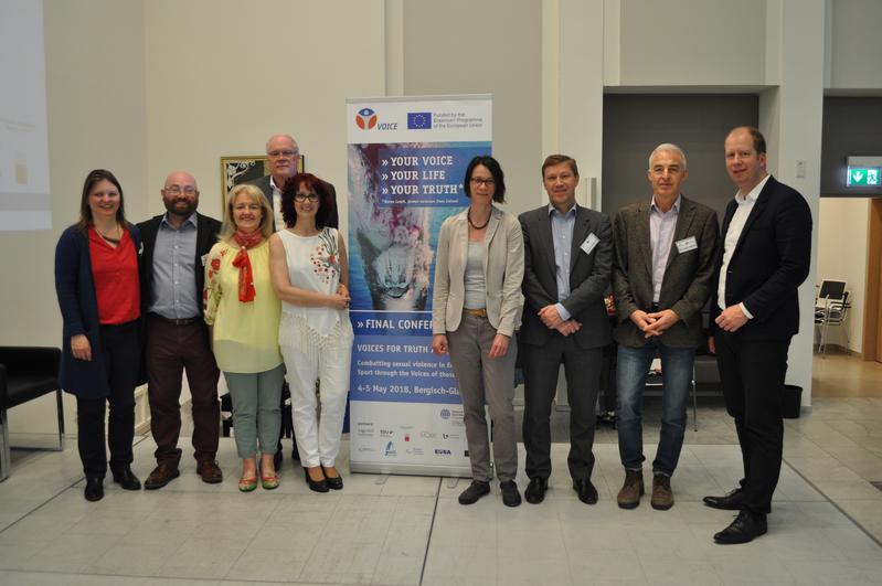 Jan Holze, Dr. Colin Harris, Yves Le Lostecque, Dr. Bettina Rulofs, Gloria Viseras, Martin Schönwandt, Karen Leach, Dr. Mike Hartill, Gitta Axmann.