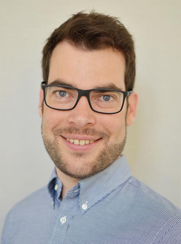 Dr. Florian Kern
