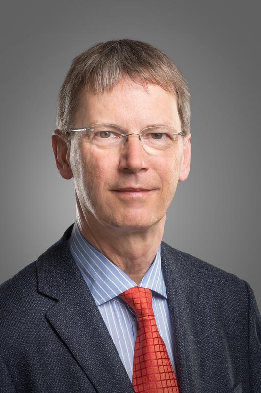 Prof. Dr. Hans-Georg Kräusslich, Geschäftsführender Direktor des Zentrums für Infektiologie, Universitätsklinikum Heidelberg