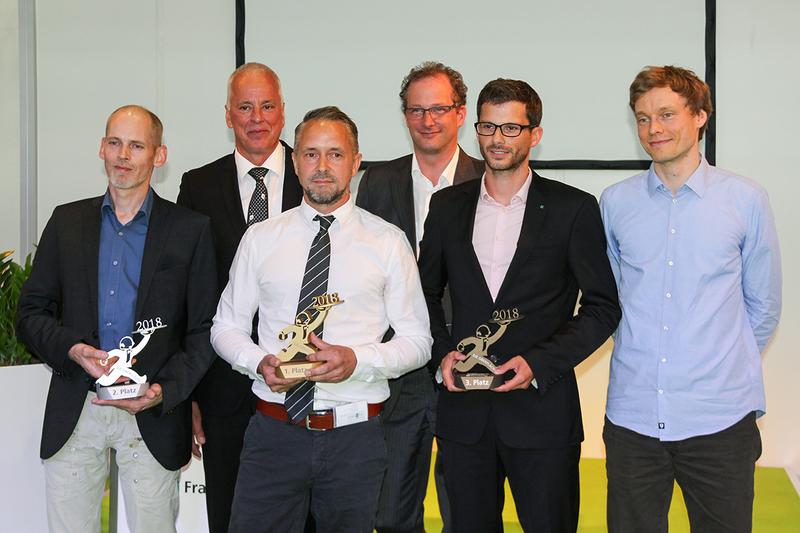 Die Preisträger von plasotech GmbH (1. Preis), Gerhardi Kunststofftechnik GmbH (2. Preis) und Fraunhofer ITWM (3. Preis). 