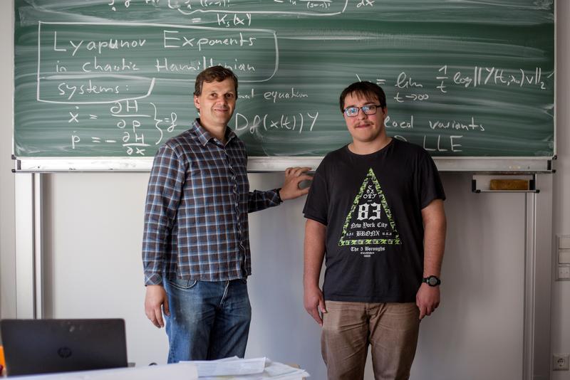 Prof. Jochen Merker (links) und Timo Hofmann.