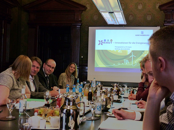 Auftaktveranstaltung zu X-Energy im Hamburger Rathaus mit der Wissenschaftssentatorin