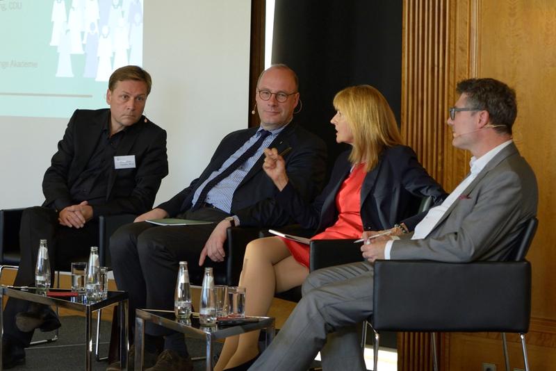 Prof. Oliver Günther (Präsident Universität Potsdam), Prof. Christoph Markschies (HU Berlin), Dr. h. c. Edelgard Bulmahn (Vizepräsidentin Dt. Bundestag a.D.), Dr. Stefan Kaufmann (MdB, CDU)