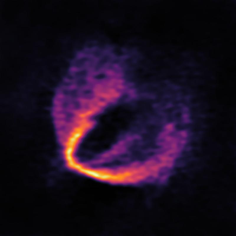 Teil des ALMA-Datensatzes bei einer ganz bestimmten Wellenlänge, bei der ein "Knick" sichtbar wird, der eindeutig auf das Vorhandensein eines der Planeten hinweist.